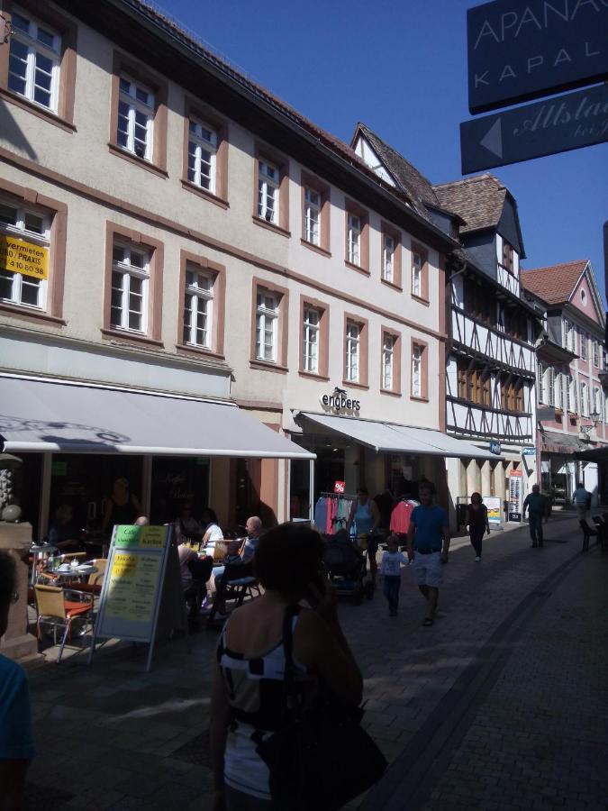 Ferienwohnung Mittendrin Neustadt an der Weinstrasse Bagian luar foto
