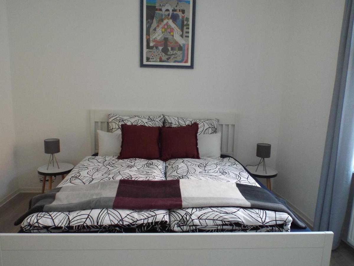Ferienwohnung Mittendrin Neustadt an der Weinstrasse Bagian luar foto