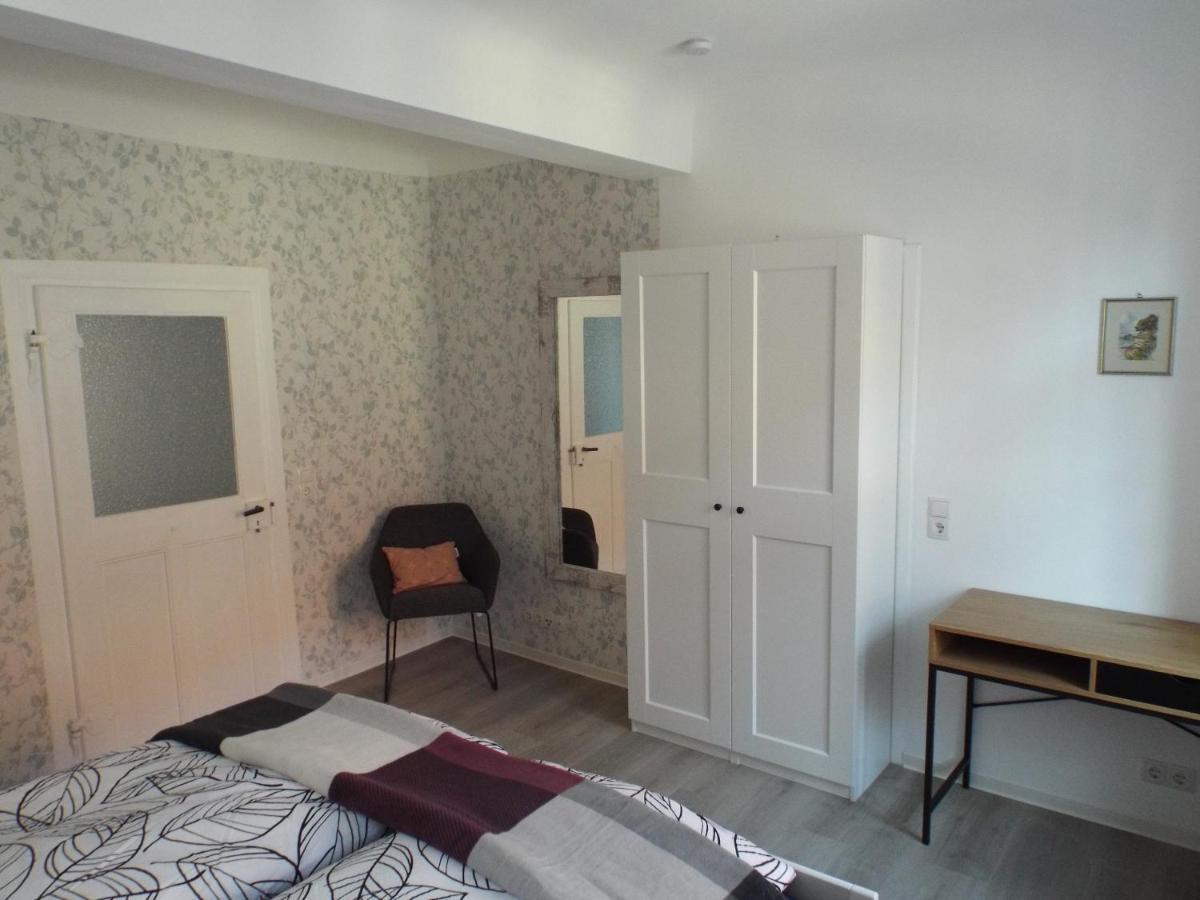 Ferienwohnung Mittendrin Neustadt an der Weinstrasse Bagian luar foto